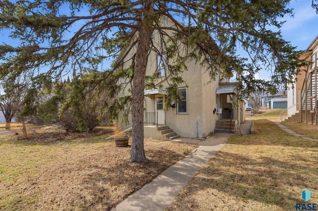 719 S 2nd Ave Avenue, Sioux Falls, SD 57104