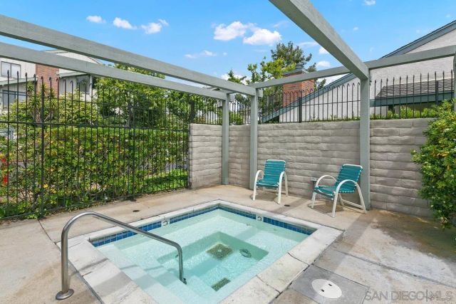 3338 Caminito Vasto, La Jolla, CA 92037