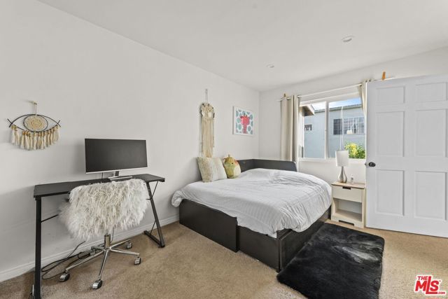 1508 Harvard Street B, Santa Monica, CA 90404