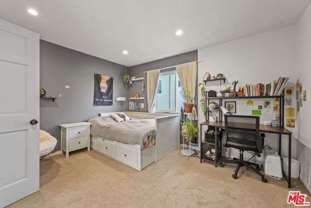 1508 Harvard Street B, Santa Monica, CA 90404