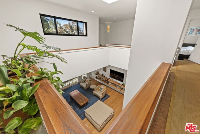 1508 Harvard Street B, Santa Monica, CA 90404