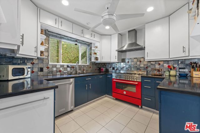 1508 Harvard Street B, Santa Monica, CA 90404