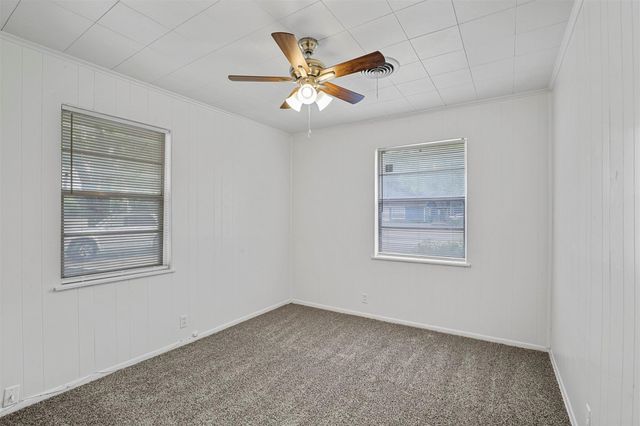 711 N Carroll Boulevard, Denton, TX 76201