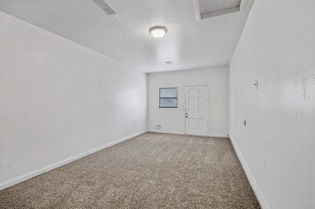 711 N Carroll Boulevard, Denton, TX 76201