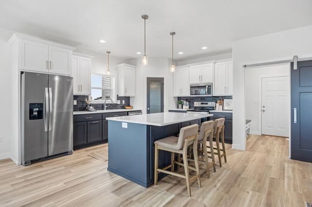 8378 62 Street S, Horace, ND 58047