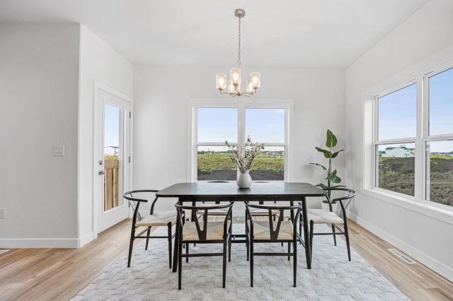 8378 62 Street S, Horace, ND 58047