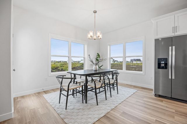 8378 62 Street S, Horace, ND 58047