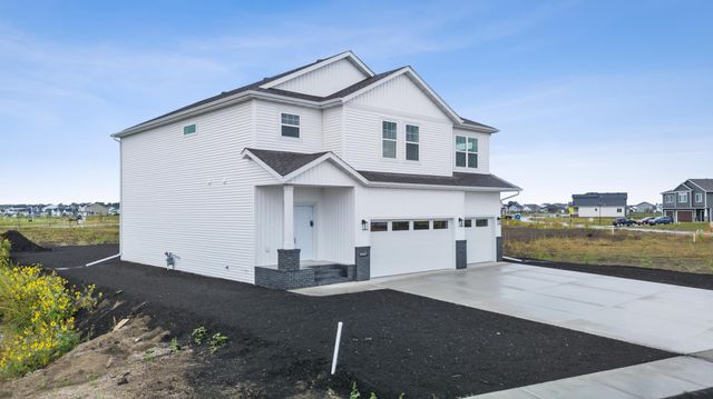 8378 62 Street S, Horace, ND 58047