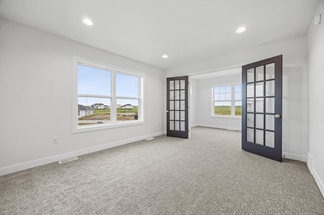 8378 62 Street S, Horace, ND 58047