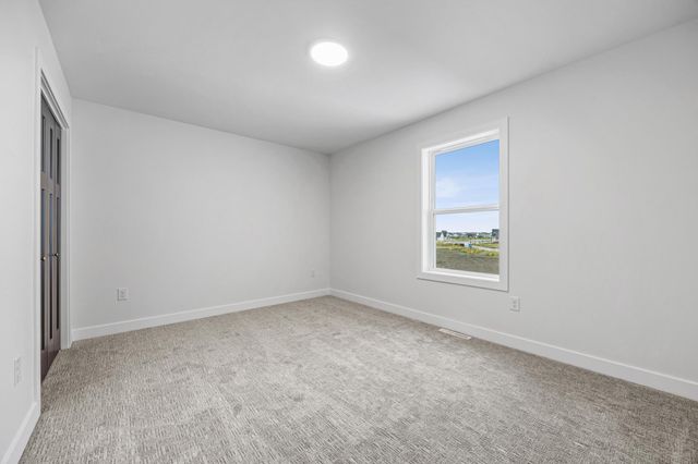 8378 62 Street S, Horace, ND 58047