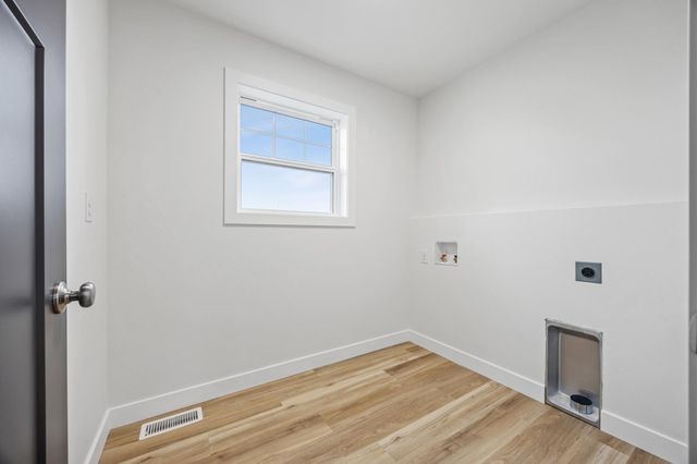 8378 62 Street S, Horace, ND 58047