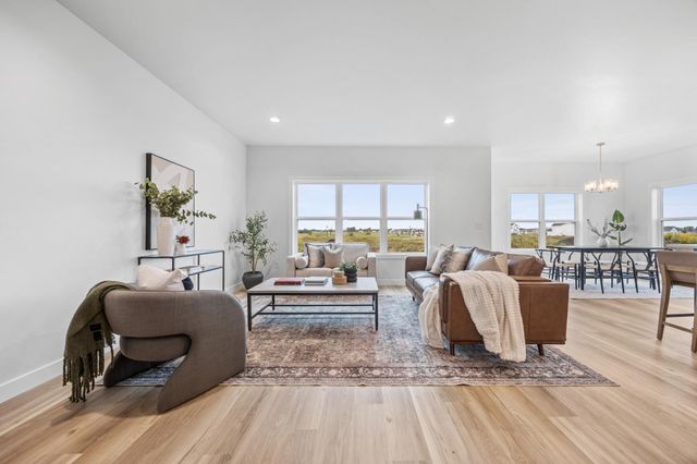 8378 62 Street S, Horace, ND 58047