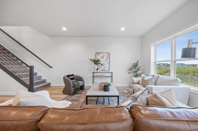 8378 62 Street S, Horace, ND 58047