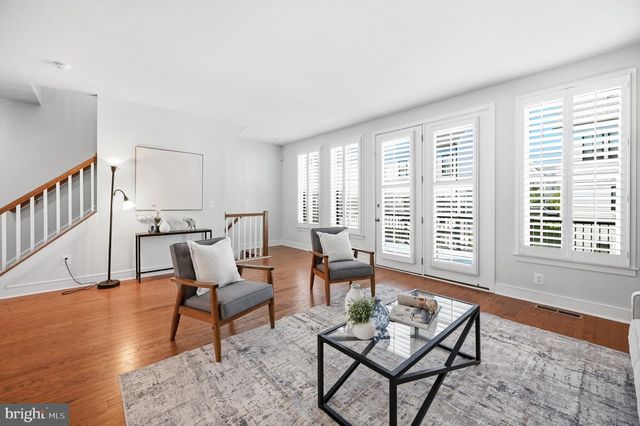 25433 HARTLAND ORCHARD TER, Chantilly, VA 20152