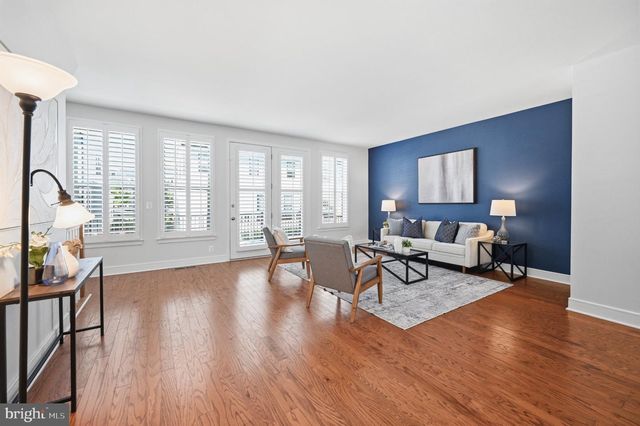 25433 HARTLAND ORCHARD TER, Chantilly, VA 20152