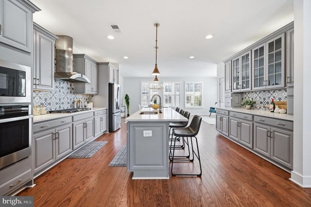 25433 HARTLAND ORCHARD TER, Chantilly, VA 20152
