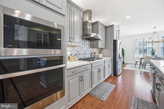 25433 HARTLAND ORCHARD TER, Chantilly, VA 20152