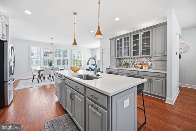 25433 HARTLAND ORCHARD TER, Chantilly, VA 20152