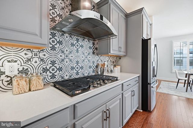 25433 HARTLAND ORCHARD TER, Chantilly, VA 20152