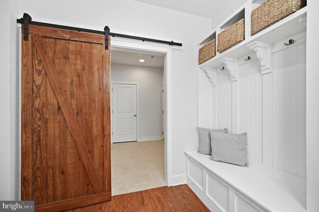 25433 HARTLAND ORCHARD TER, Chantilly, VA 20152