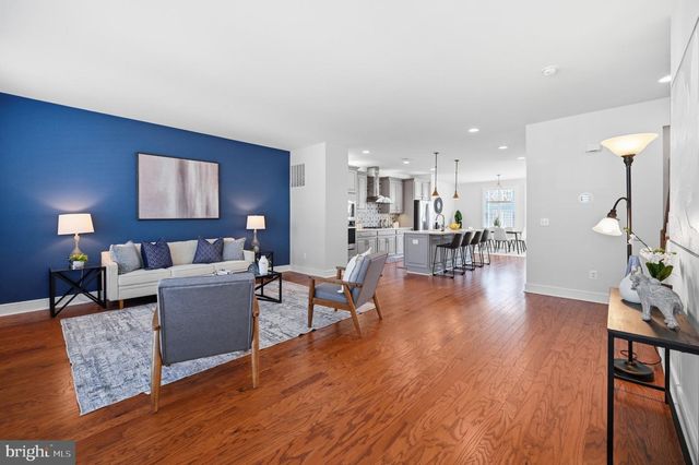 25433 HARTLAND ORCHARD TER, Chantilly, VA 20152