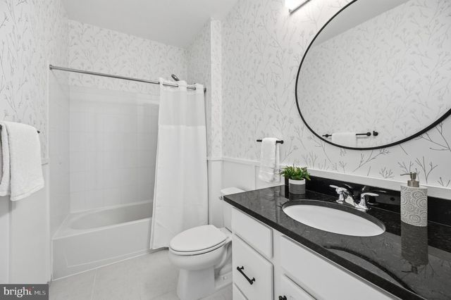 25433 HARTLAND ORCHARD TER, Chantilly, VA 20152
