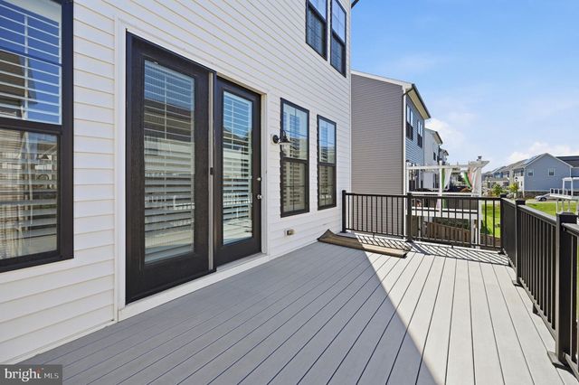 25433 HARTLAND ORCHARD TER, Chantilly, VA 20152