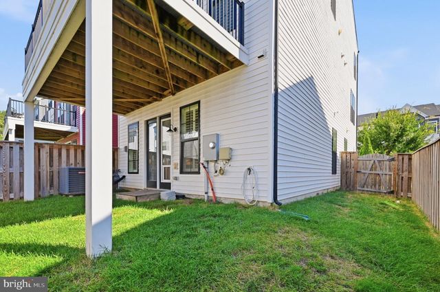 25433 HARTLAND ORCHARD TER, Chantilly, VA 20152