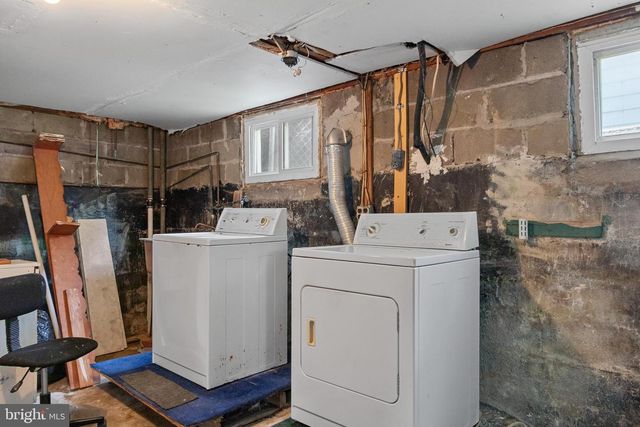 5515 JAY ST NE, Washington, DC 20019