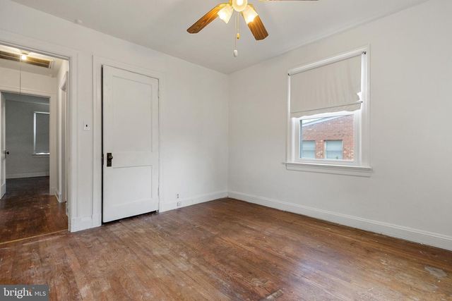 5515 JAY ST NE, Washington, DC 20019