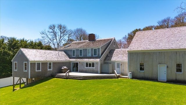 60 Harbor Hill Rd, Chatham, MA 02633