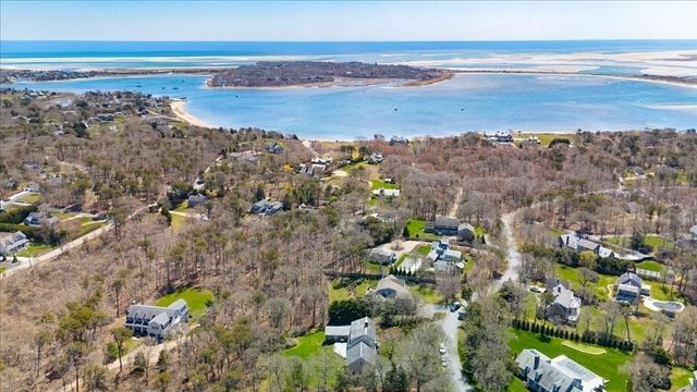 60 Harbor Hill Rd, Chatham, MA 02633