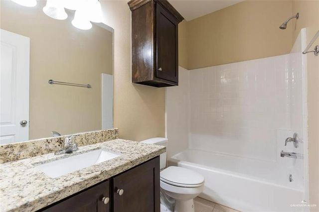 2805 E Garfield Avenue, Alton, TX 78573