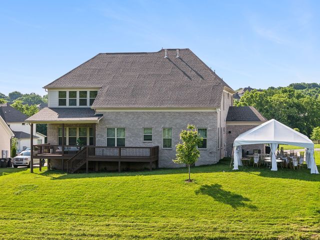 3208 Chase Point Dr, Franklin, TN 37067