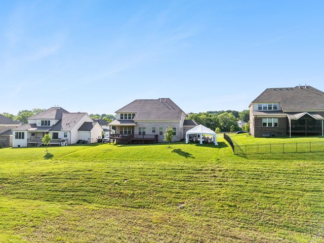 3208 Chase Point Dr, Franklin, TN 37067
