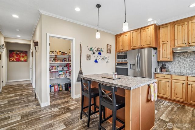 13113 Algyer Road SE, Rainier, WA 98576