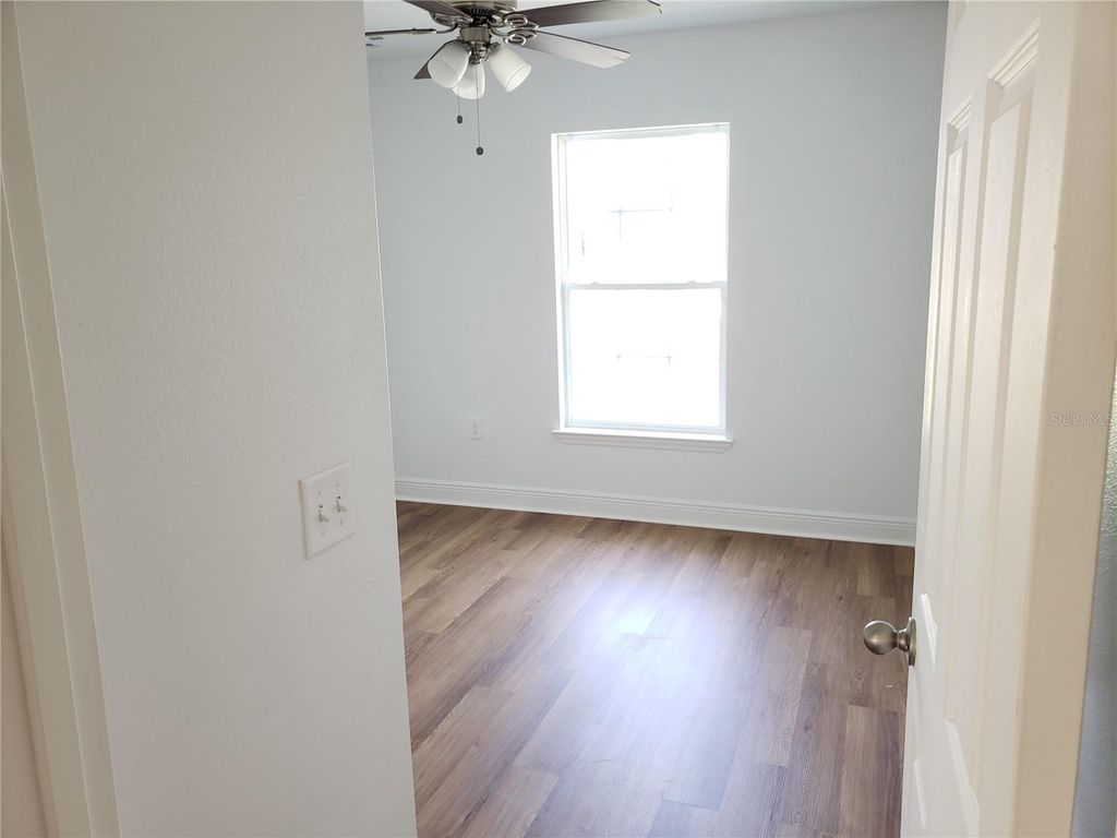 Image 11 of property listing at 100 SWEET PEA COURT, Poinciana, FL 34759