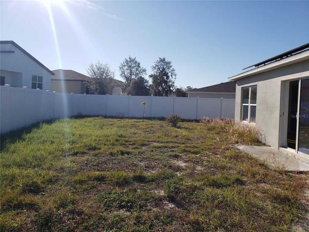 Image 24 of property listing at 100 SWEET PEA COURT, Poinciana, FL 34759