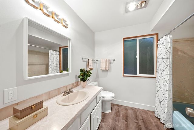 23029 61st Avenue SE, Woodinville, WA 98072