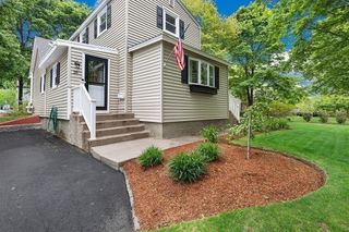 25 Lyman St, North Attleboro, MA 02760