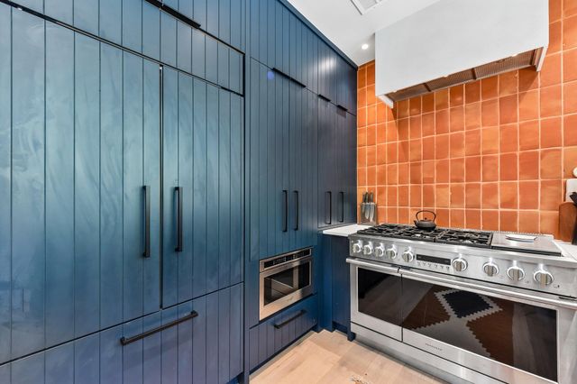 1915 Brackenridge ST, Austin, TX 78704