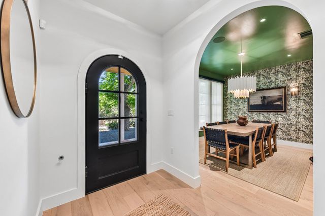 1915 Brackenridge ST, Austin, TX 78704