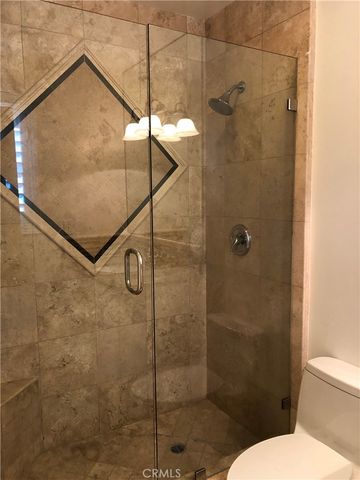 211 7th Street, Huntington Beach, CA 92648