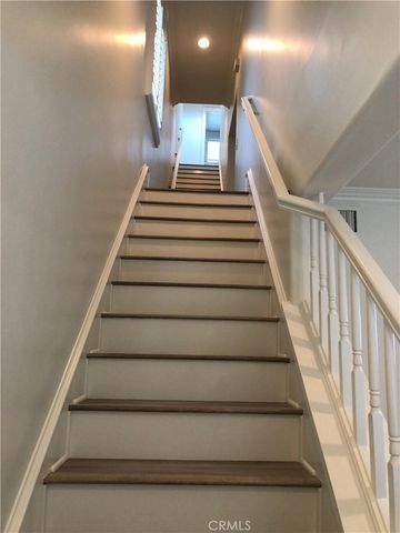 211 7th Street, Huntington Beach, CA 92648