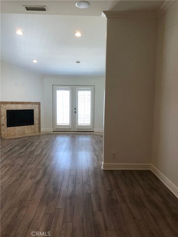 211 7th Street, Huntington Beach, CA 92648