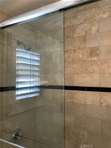 211 7th Street, Huntington Beach, CA 92648