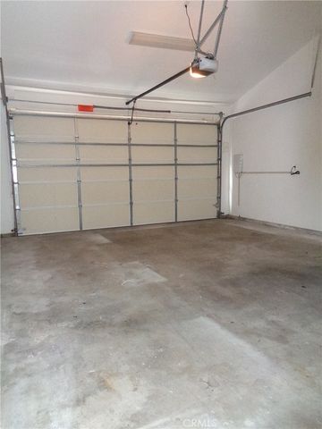 211 7th Street, Huntington Beach, CA 92648