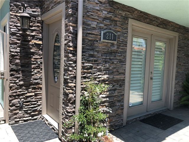 211 7th Street, Huntington Beach, CA 92648