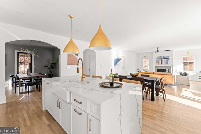 1165 Reeder Circle NE, Atlanta, GA 30306