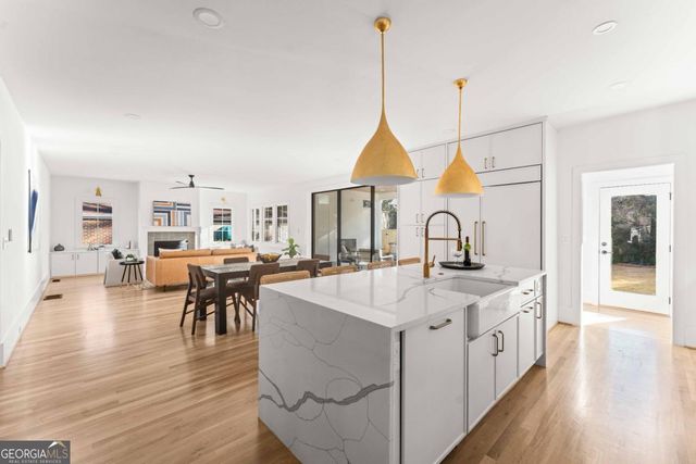 1165 Reeder Circle NE, Atlanta, GA 30306